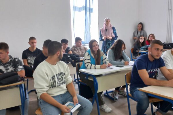 IMG c7b20c7e31db2a2a7aea084821ef387b V