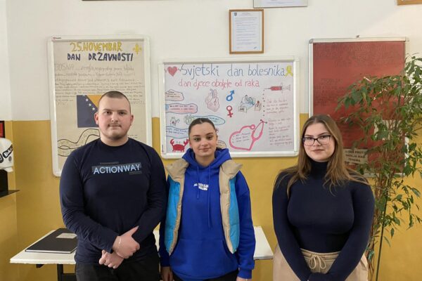 IMG 2b87e5c42b2cf608aa390b217552c7ca V