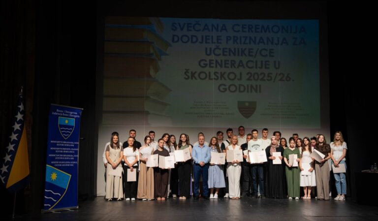 Priznanja učenicima generacije osnovnih i srednjih škola HNK